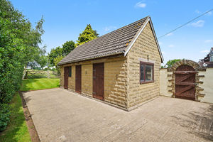 Workshop and Stables- click for photo gallery